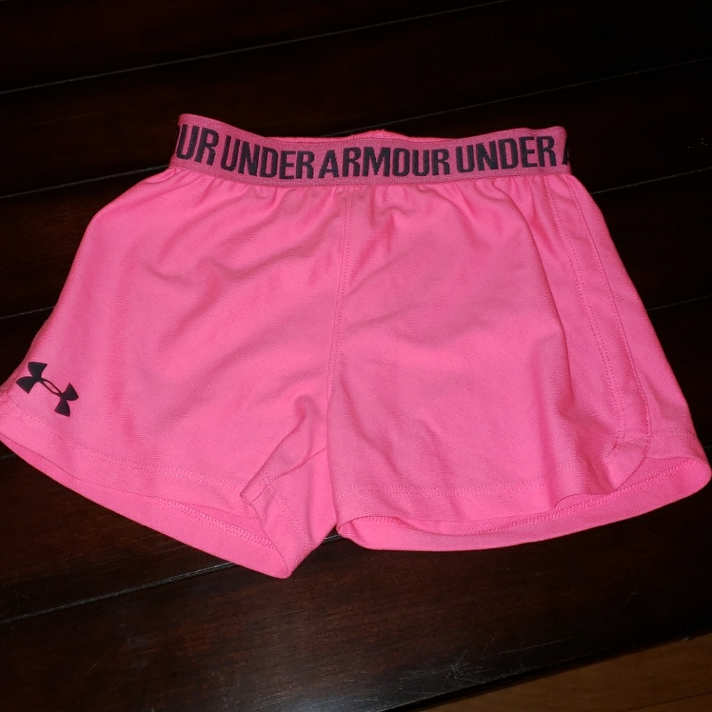 Neon pink girls under armour athletic short size m